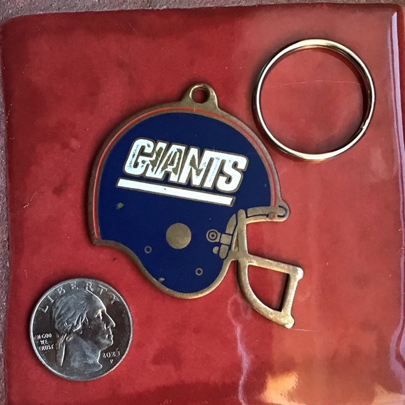 Vintage New York Giants NFL Football Helmet Keychain Ornament Brass - Picture 5 of 15